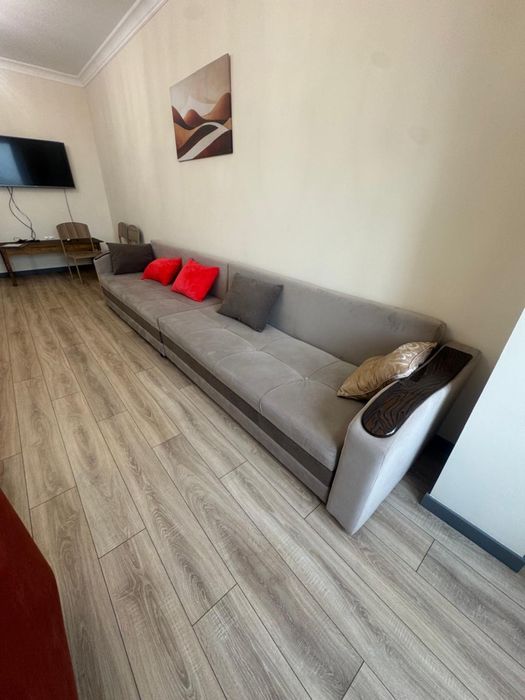 Раскладывающий деван