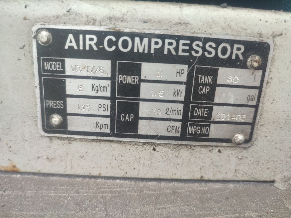 Продам компрессор воздушный