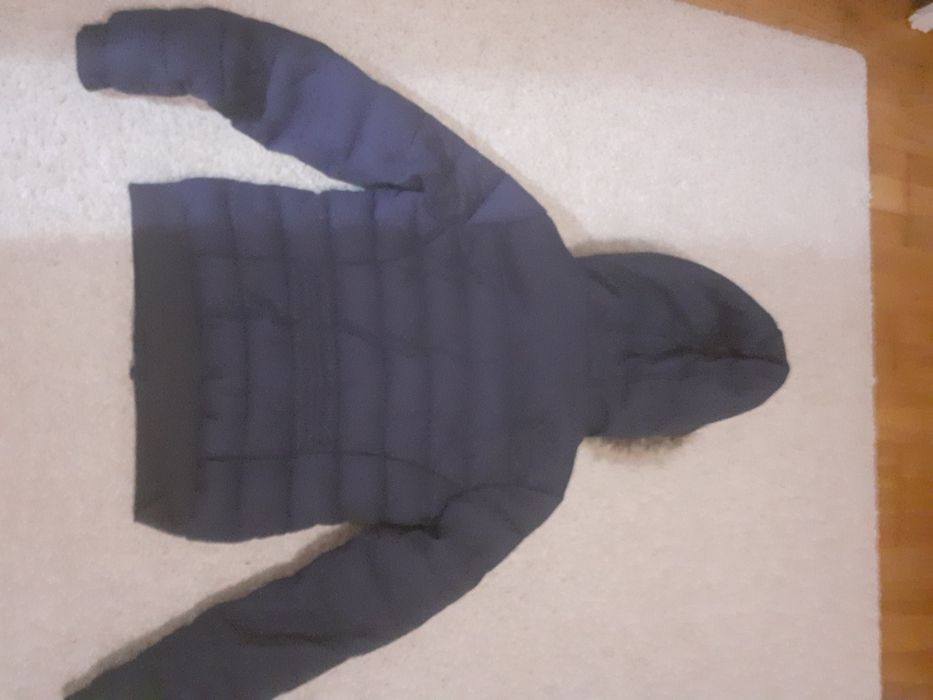 Geaca dama supercalduroasa si rezistenta