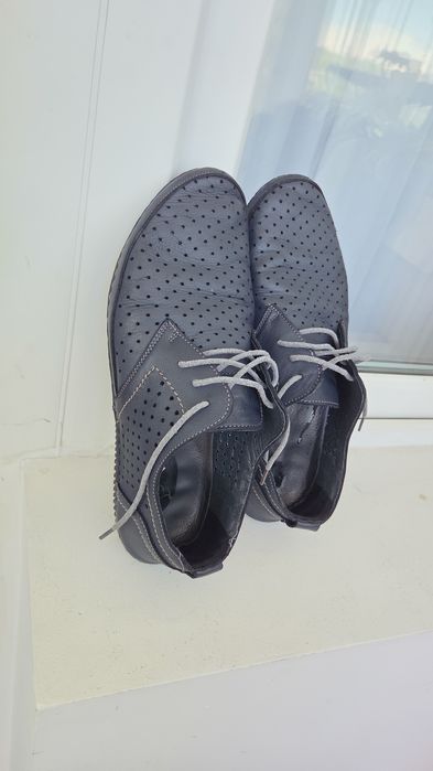 Pantofi barbati casual  din piele perforata