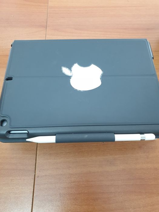 IPad 9 (Gen) 64GB + клаветура