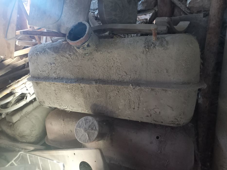 Автобус бак.вакуумный бачок