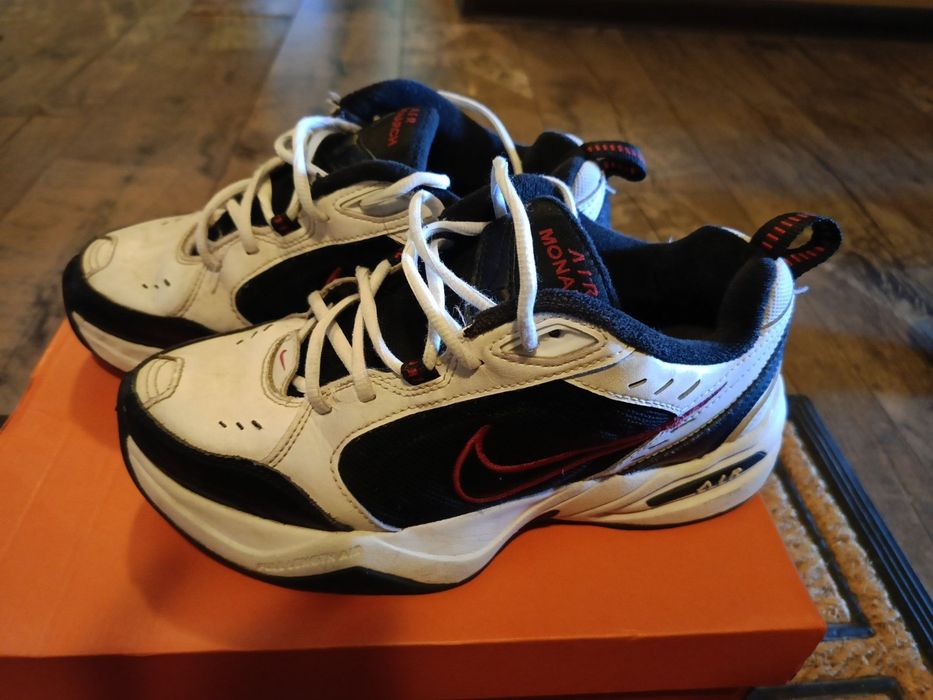 Маратонки Nike размер 40