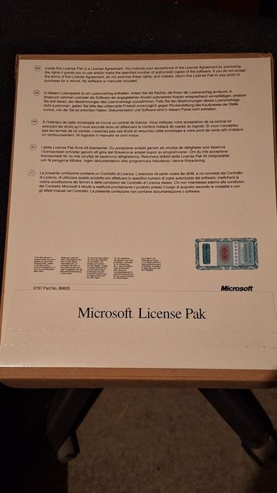 Certificat licență Microsoft Windows 95 Academic Edition