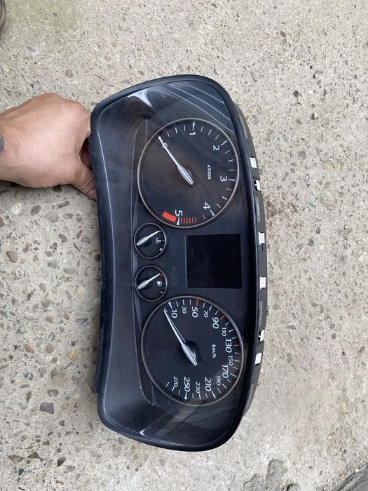 Ceasuri bord Renault Laguna 3 diesel