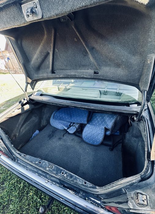 Мерседес 124 обем 2.3