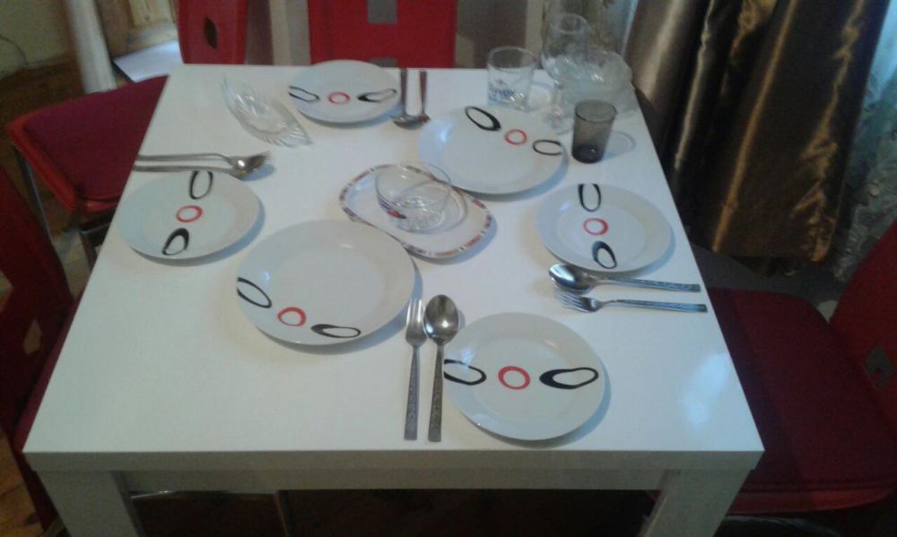 Наемане на двустайна квартира с вана до МОЛ ГАЛЕРИЯ , минимум 2 нощувк