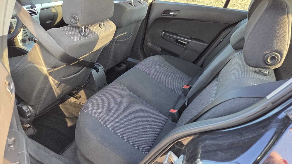 Opel Astra H 1.9 CDTi , 2008, stare foarte buna.
