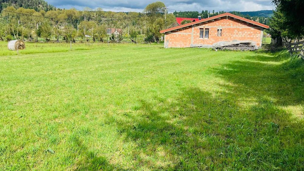 vand casa la rosu in Galautas HR