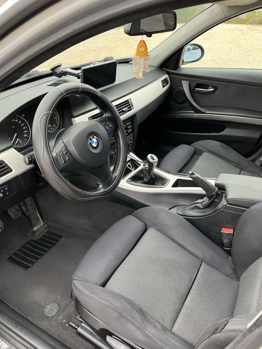 Vând sau schimb, BMW E90 320D