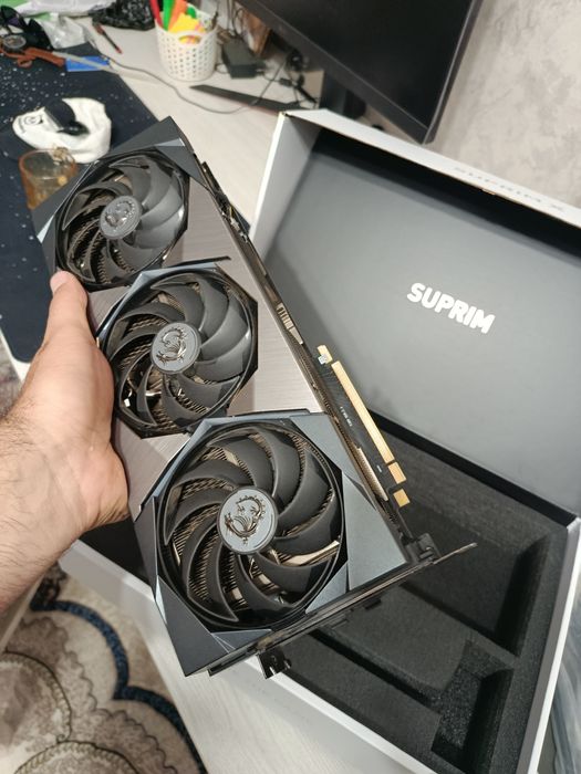 MSI GeForce RTX 3080 Ti Suprim X 12GB
Ўйинлар ва иш учун энг зўр видео