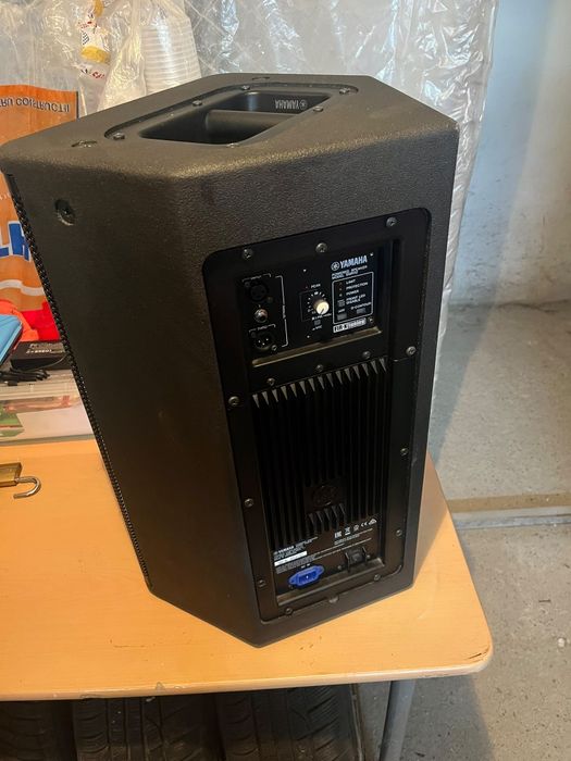 Boxa activa yamaha dsr112 1300w