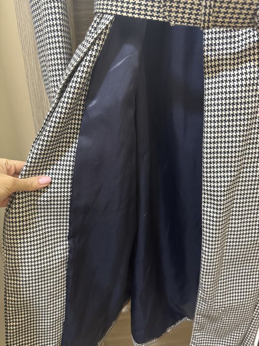 Продам тренч на подкладе