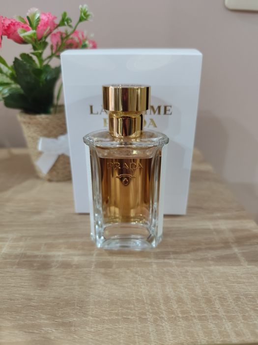 La Femme Prada eau de parfum