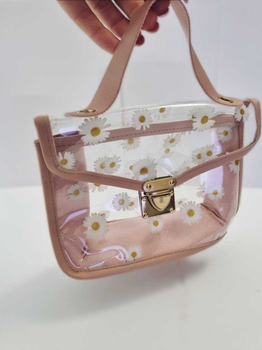 Дамски чанти-чисто нови