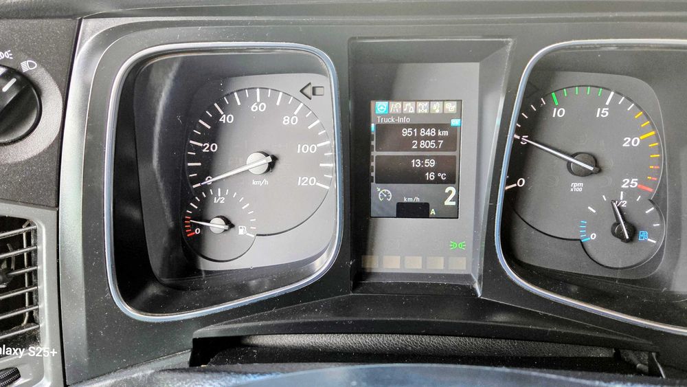 Mercedes Actros  Camion