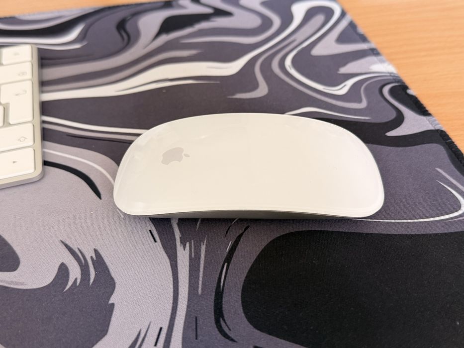 Apple Magic Mouse A1657 Bluetooth Stare Foarte Bună