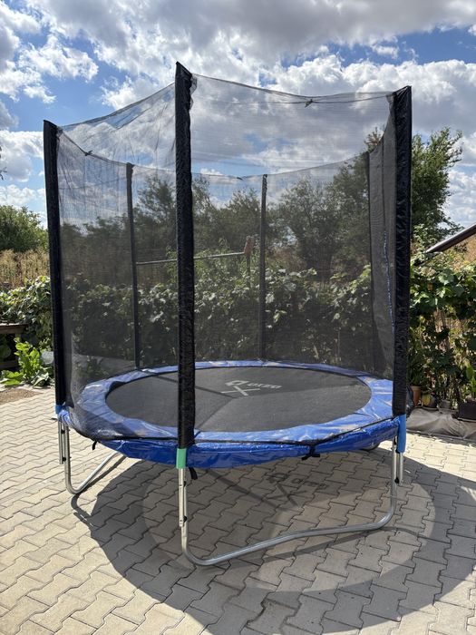 Vand trambulina ca noua