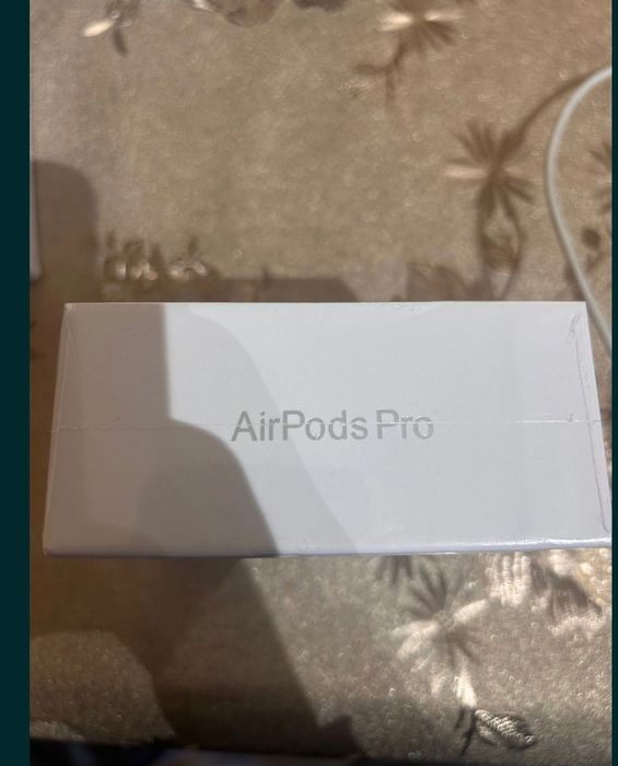 Apple Airpods pro 2 слушалки