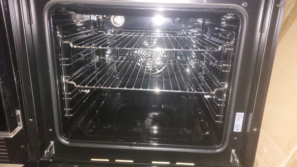 Двойна фурна за вграждане CDA