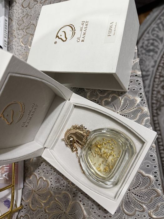 Nishane roja elisium bvlgari