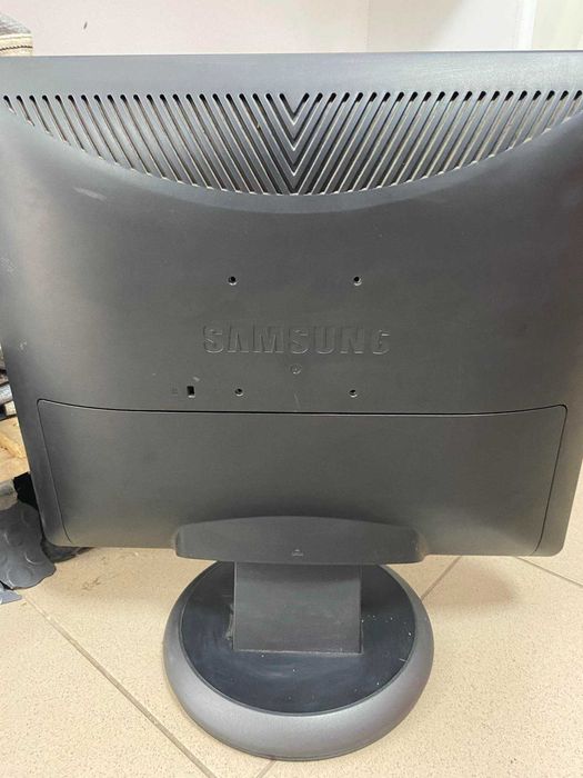 монитор самсунг 931