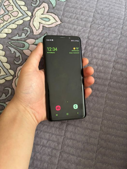 Samsung s9plus продам
