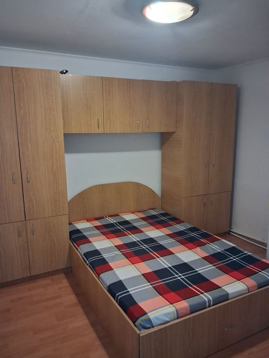Apartament de inchiriat
