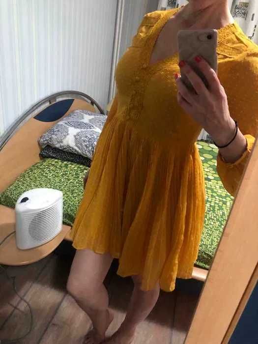 уникална рокля Zara