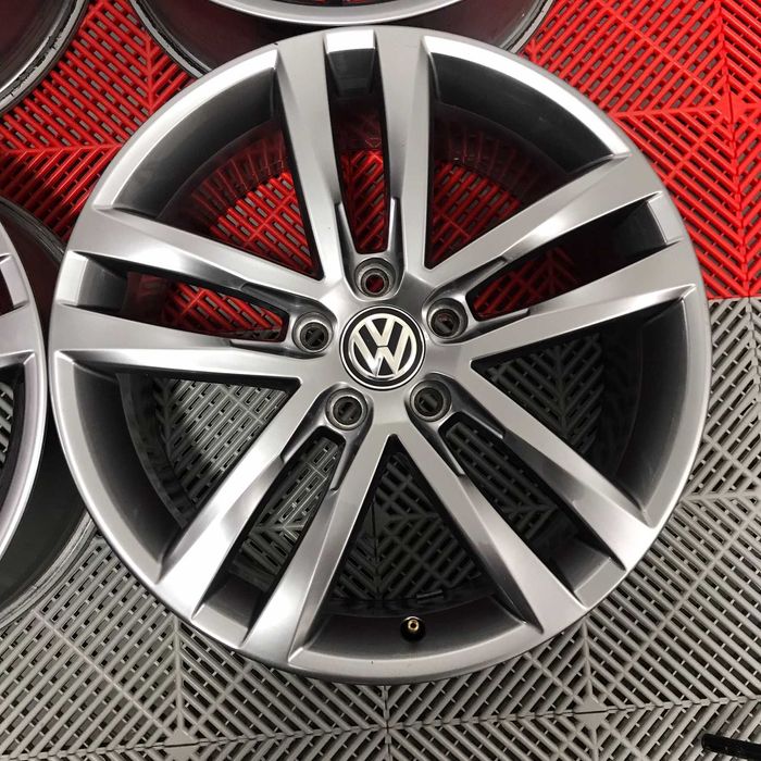 Jante VW Golf GTI R18 TVA19% Salvador  jetta touran passat