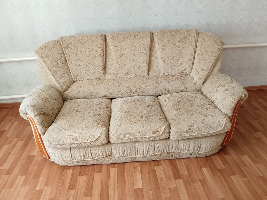 Продам диван раскладной