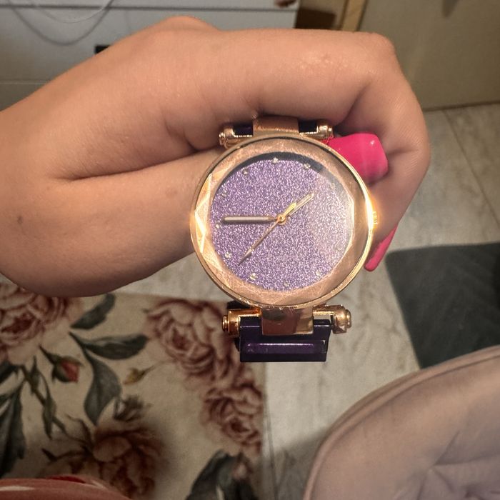 Дамски лилав чаковник със регулираща каишка