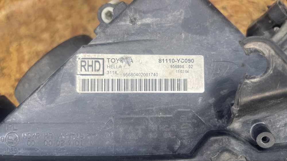 Тайота camry 30 фара