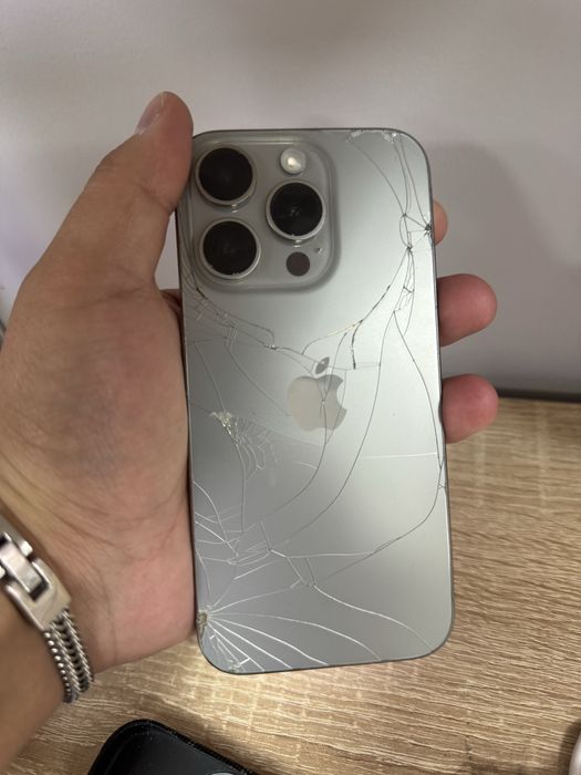 айфон 15 про 256