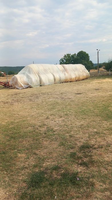 Продавам бали  ечемена слама