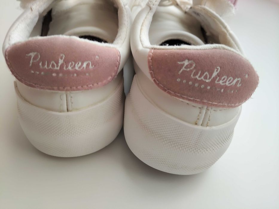 Маратонки Reserved 32