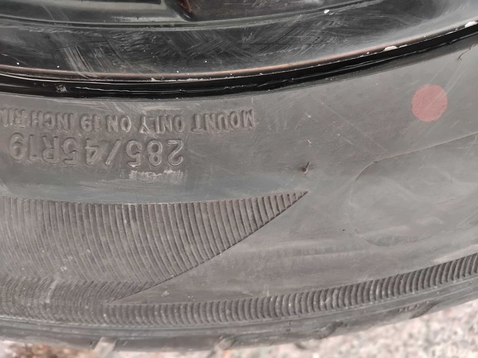 Гуми БМВ 19 за X5