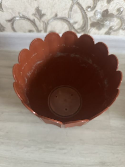 Горшок для  цветов