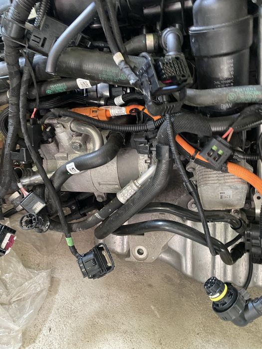 Motor BMW  2.0 B48B20B benzina hybrid