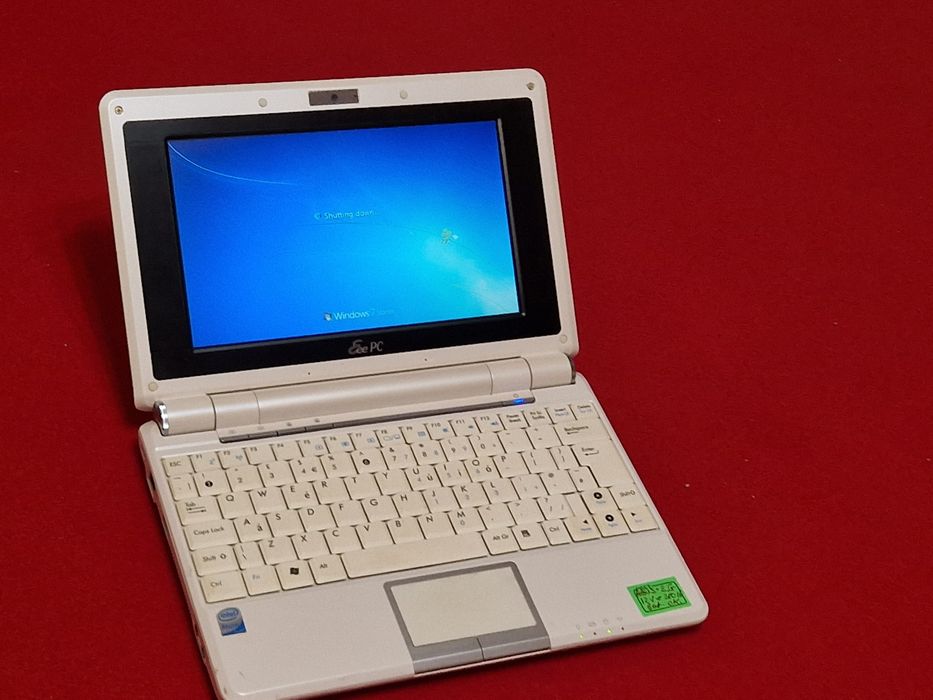 Mini laptop Asus