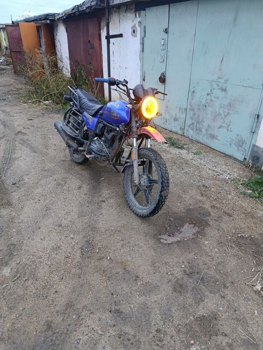 Продам срочно матоцикл GSXsuzuki200
