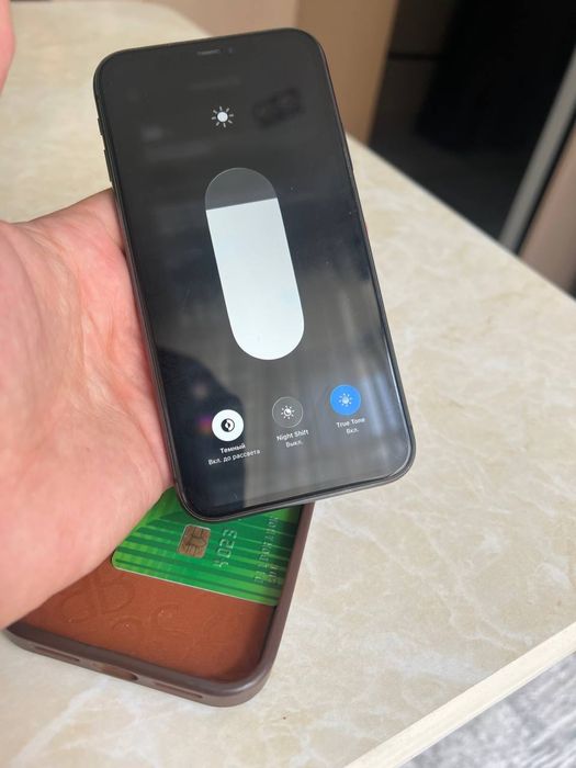 iphone 11 128 qora
