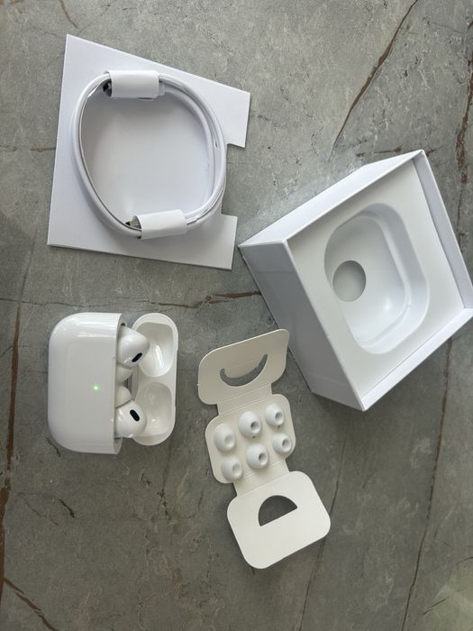 Продаю наушники AirPods pro 2