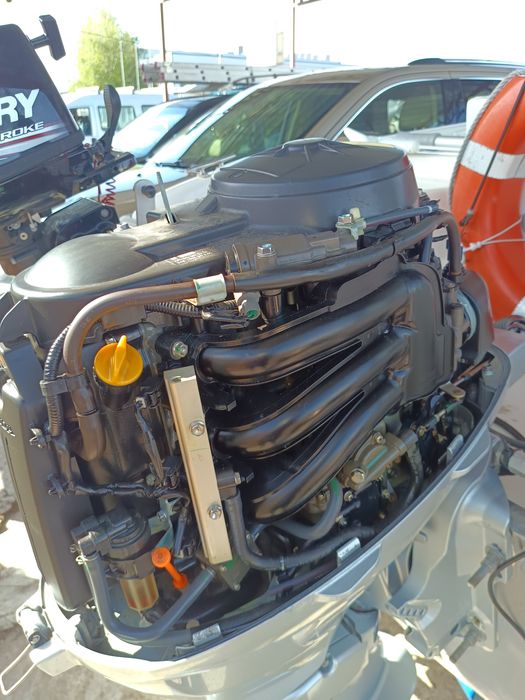 Извънбордов двигател Honda 50