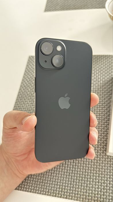 IPhone 15, 128гб