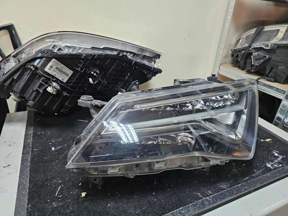 Ляв фар Seat Ateca lqv far сеат атека