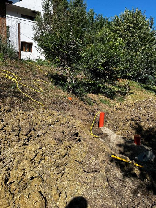 FOSE SEPTICE, lucrari cu miniexcavator si basculabila