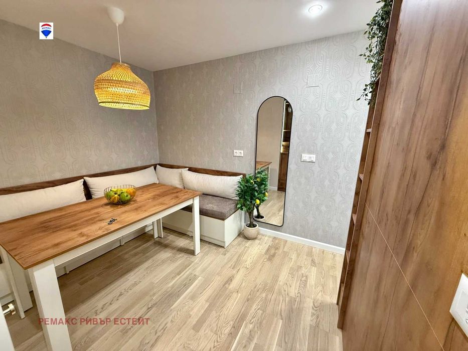 Продава се Двустаен апартамент в Русе, Здравец Изток - 62 кв.м за 1107 €/кв.м - Снимка #5
