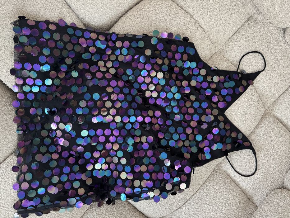 Парти рокля с пайети