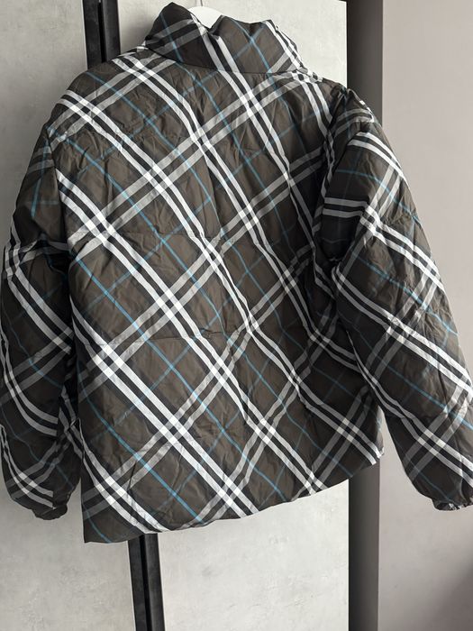 *ОРИГИНАЛНО* Чисто ново двулицево зимно яке Burberry